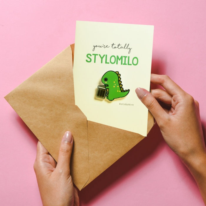 Stylomilo Stylomilo Pin Badge Card — Artably